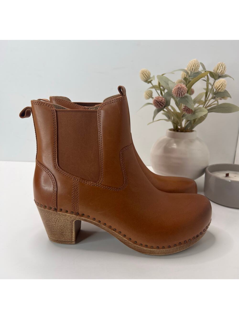 Dansko Shayna Chunky Block Heel Leather Studded Boot Tan Women's 9.5/EU40